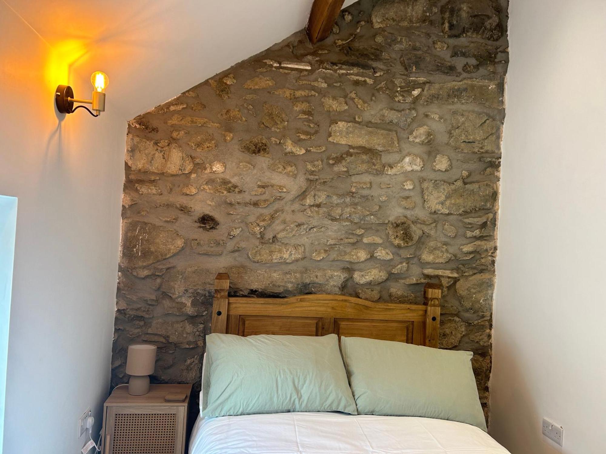 Cosy Modern Miners Cottage Llanllechid Extérieur photo