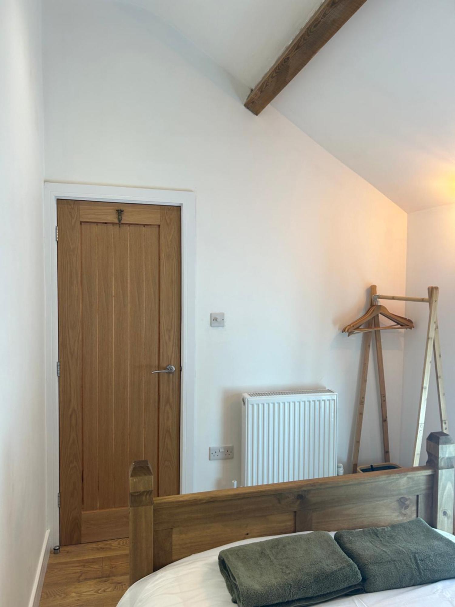 Cosy Modern Miners Cottage Llanllechid Extérieur photo
